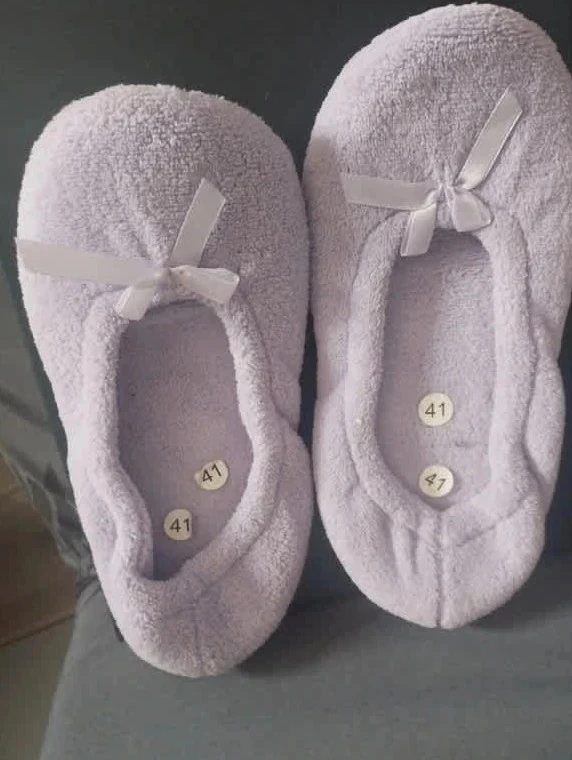 Chaussons/ballerines mauves, Auchan, neufs, P40